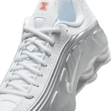 Nike Shox R4 Angle 3