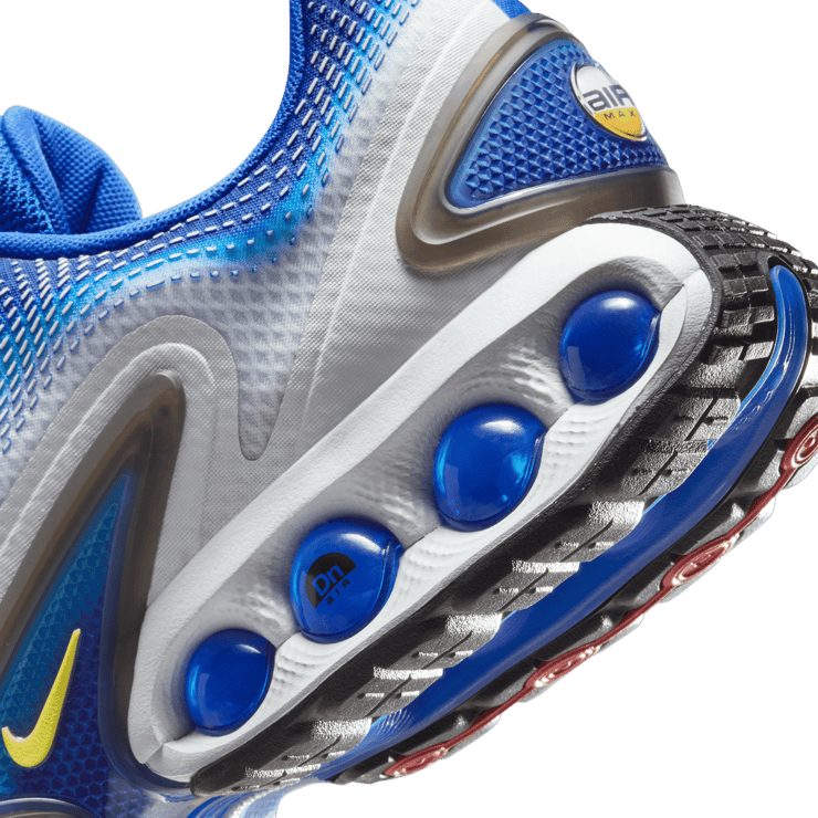 Nike Air Max Dn SE Angle 5