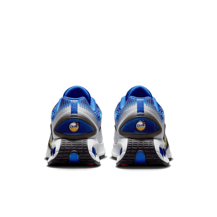 Nike Air Max Dn SE Angle 3