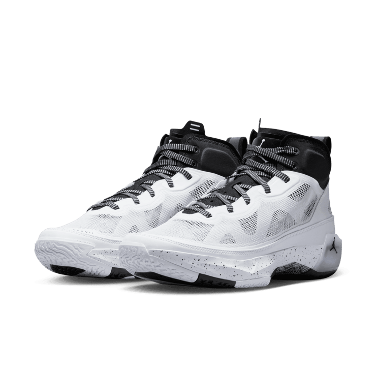 Jordan 37 Oreo Angle 2