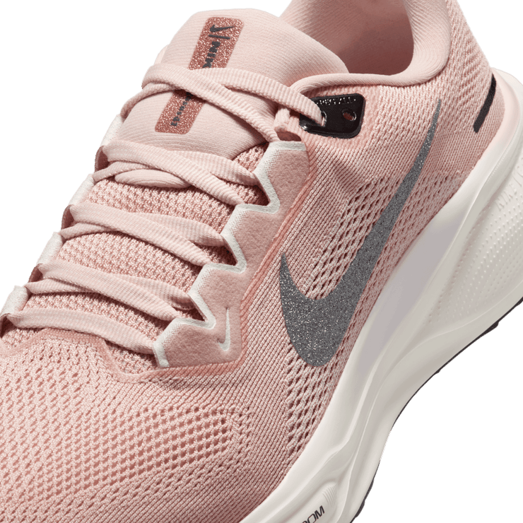 Nike Pegasus 41 Premium Road Angle 2