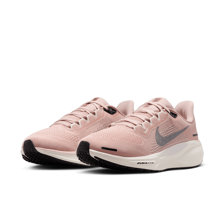 Nike Pegasus 41 Premium Road Angle 1