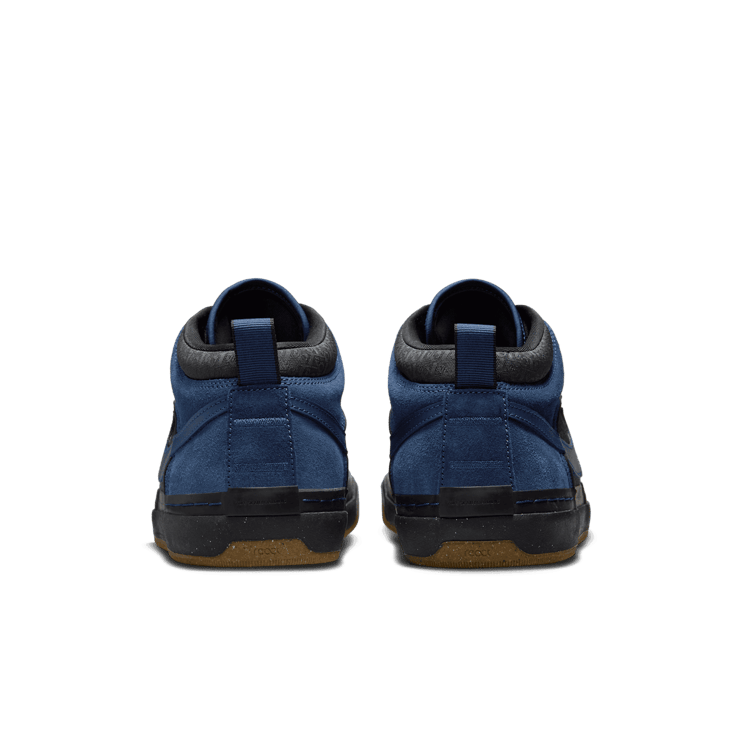 Nike SB React Leo Skate Angle 3