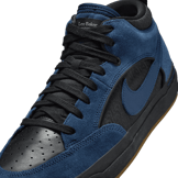 Nike SB React Leo Skate Angle 4