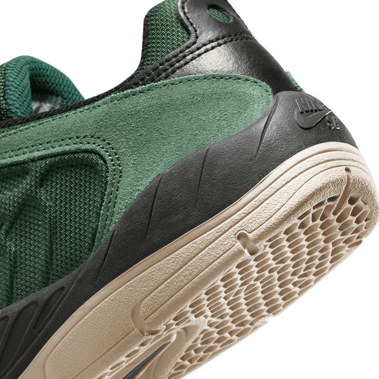 Nike SB Vertebrae SB 'Malachite' Angle 5