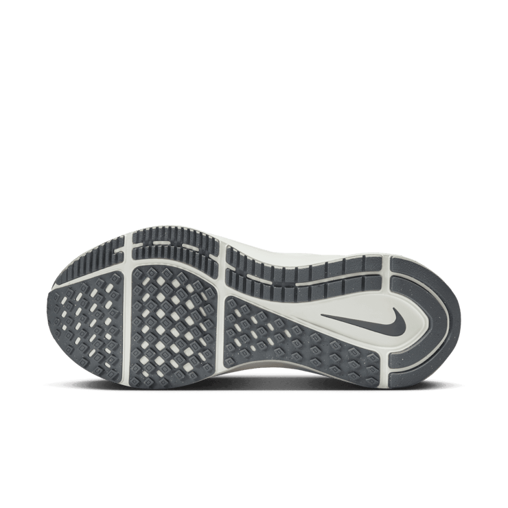 Nike Structure 25 Road Angle 0