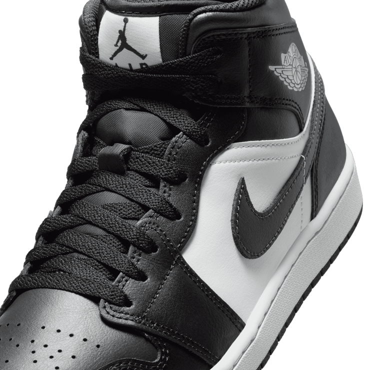 Air Jordan 1 Mid 'Off Noir Toe' Angle 4