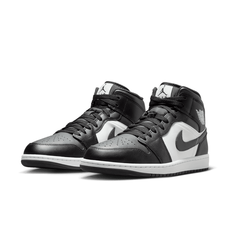 Air Jordan 1 Mid 'Off Noir Toe' Angle 2