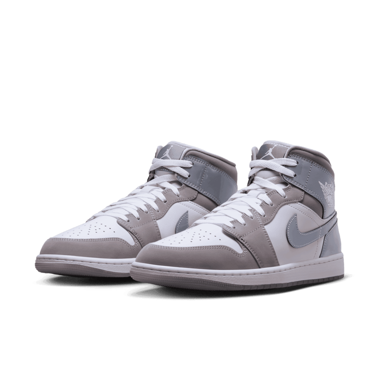 Air Jordan 1 Mid SE in White | HF3216-100 Angle 2