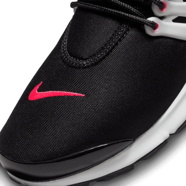 Nike Air Presto Black Hyper Pink Light Silver (W) Angle 4