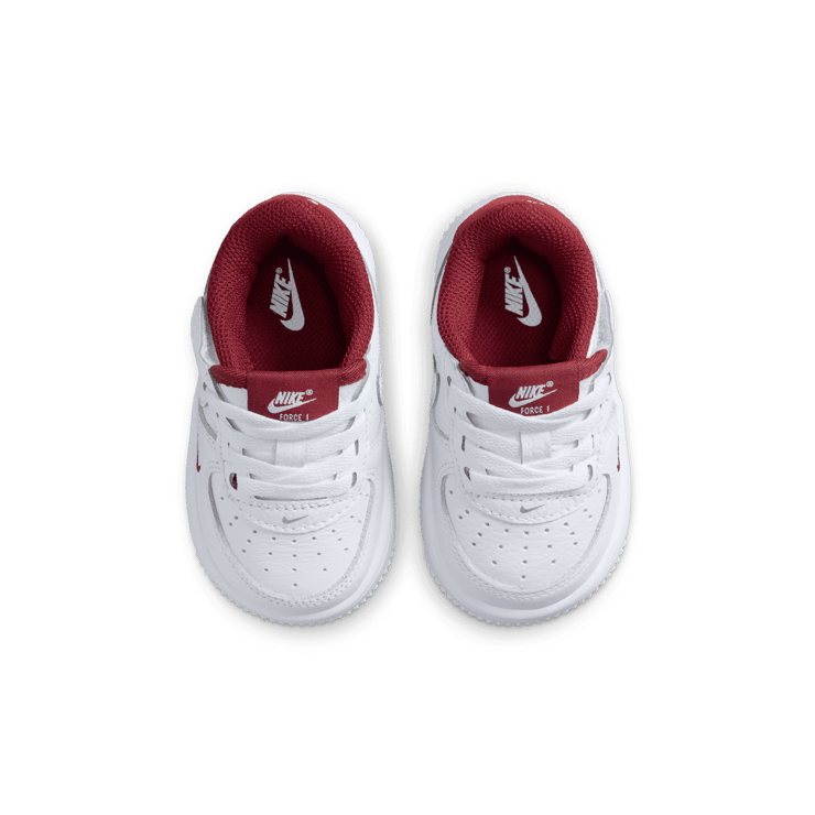 Nike Force 1 Low LV8 EasyOn Angle 0
