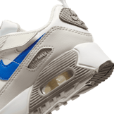Nike Air Max 90 EasyOn Angle 2