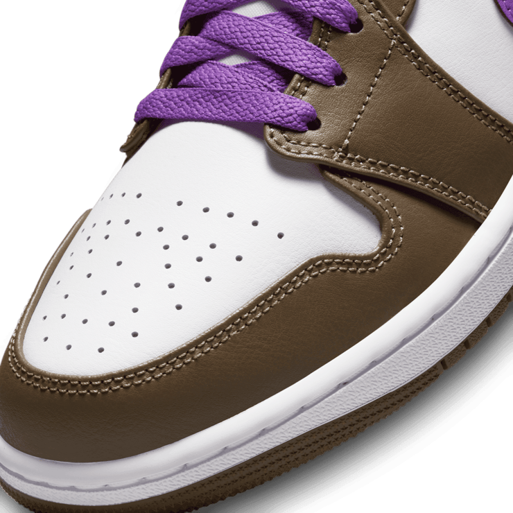 Air Jordan 1 Low Palomino Wild Berry Angle 4
