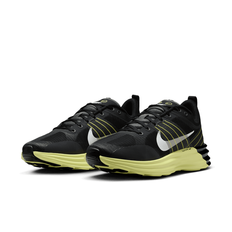 Nike Lunar Roam Angle 2