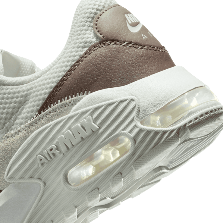 Nike Air Max Excee Angle 5