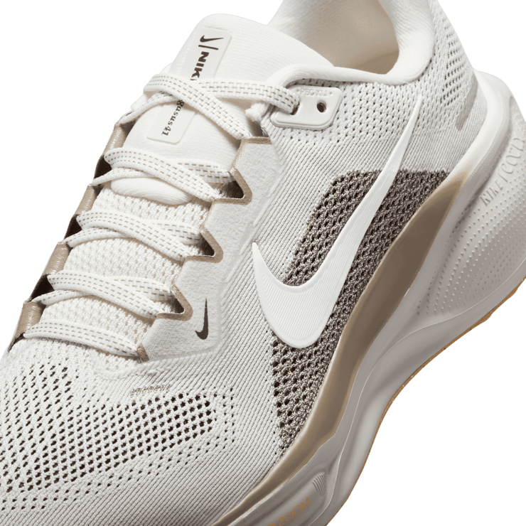 Nike Pegasus 41 Road Angle 4