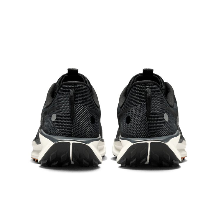 Nike Pegasus Trail 5 Trail Angle 3