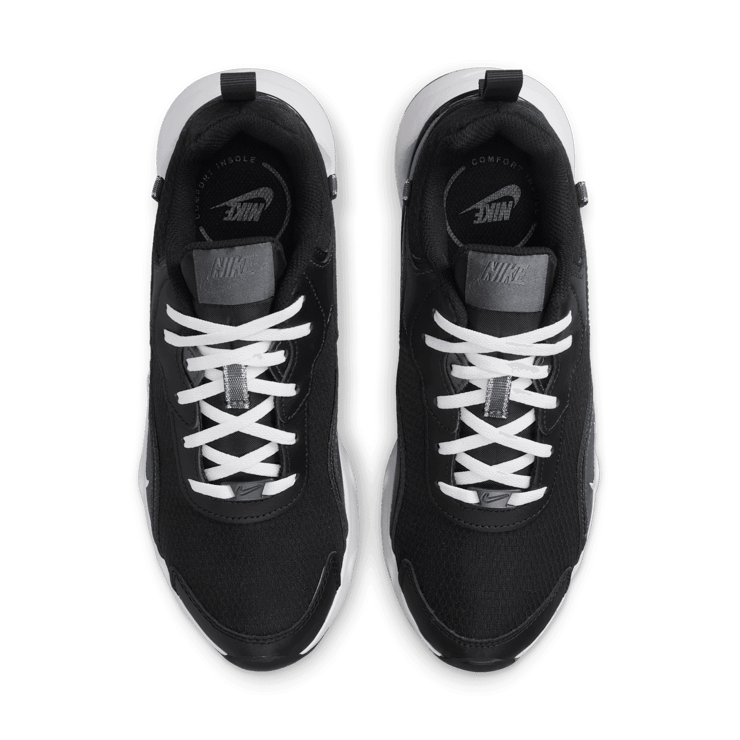 Nike Ryz 36 2 Angle 1