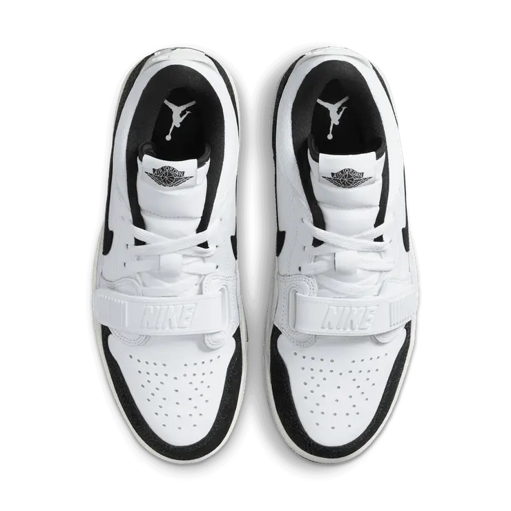 Jordan Legacy 312 Low 'Panda' (W) Angle 1