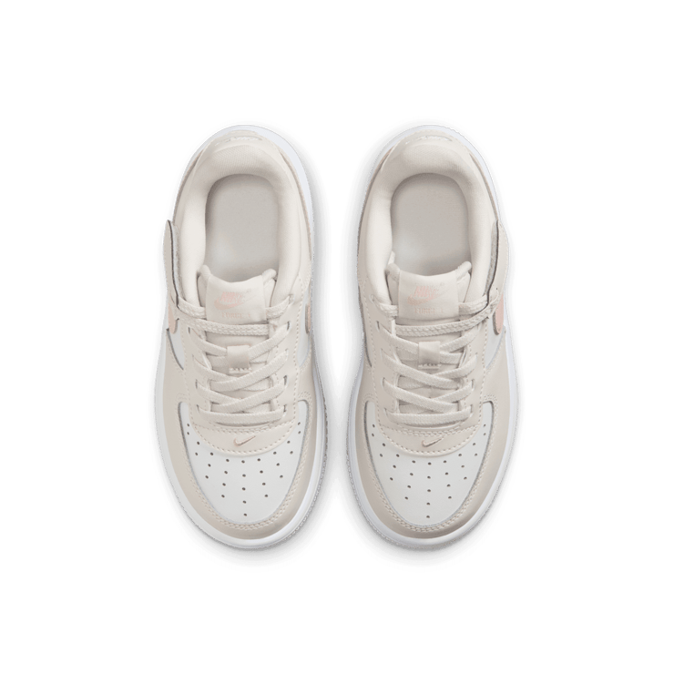 Nike Force 1 Low EasyOn Angle 1