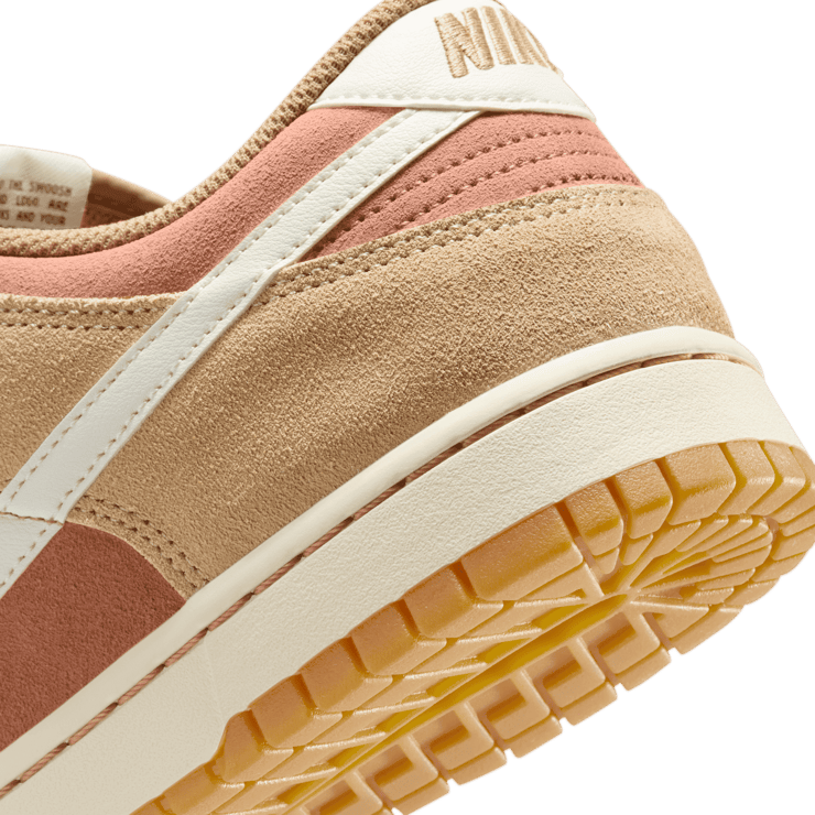 Nike Dunk Low Hemp Terra Blush Angle 5