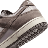 Nike Dunk Low Platinum Violet Cave Stone Angle 5
