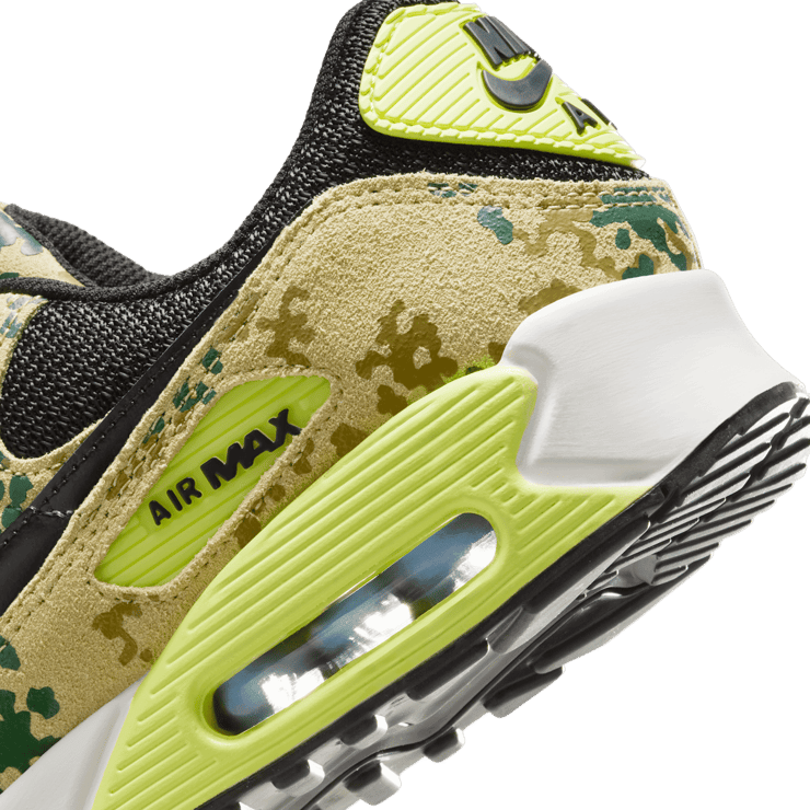 Nike Air Max 90 Camo Team Gold Light Lemon Twist Angle 5