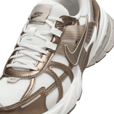 Nike V2K Run Angle 4