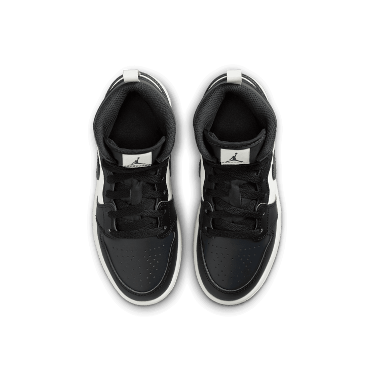 Jordan 1 Mid in Black | DQ8424-010 (PS) Angle 1