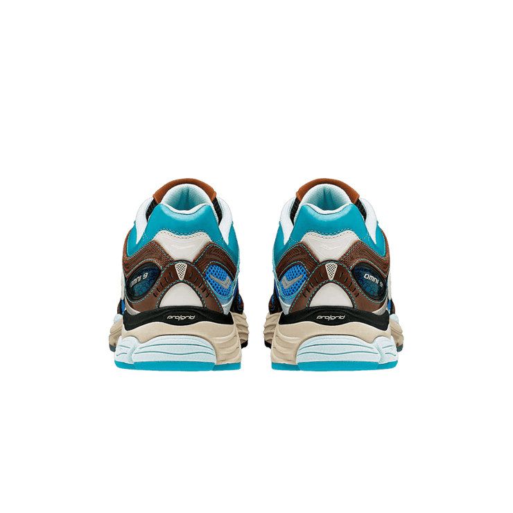 Saucony ProGrid Omni 9 Footpatrol Angle 2