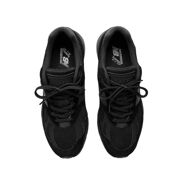 New Balance 991v2 Made in UK Triple Black Angle 1