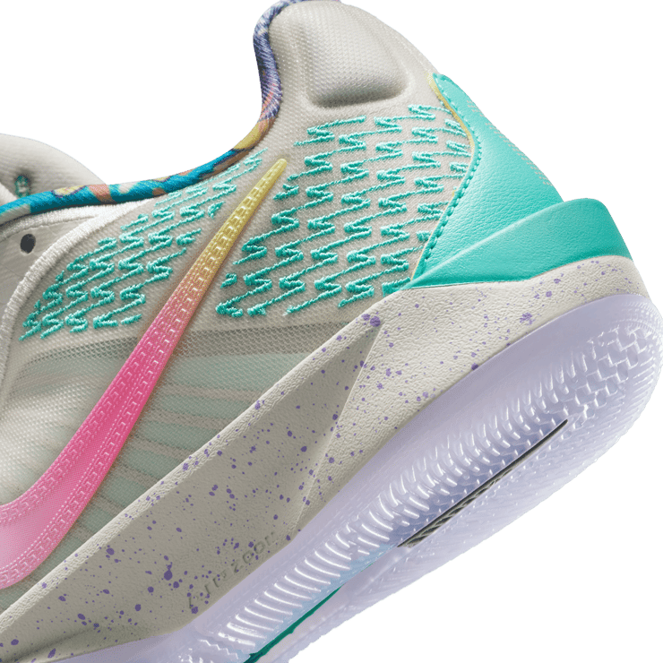 Nike Sabrina 2 Titan (W) Angle 9