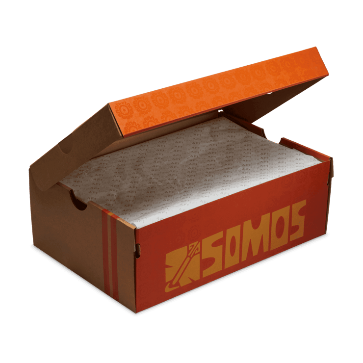 Nike Air Force 1 LX Somos Familia Angle 8