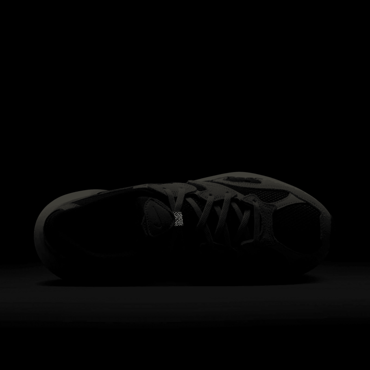Nike AL8 Angle 6