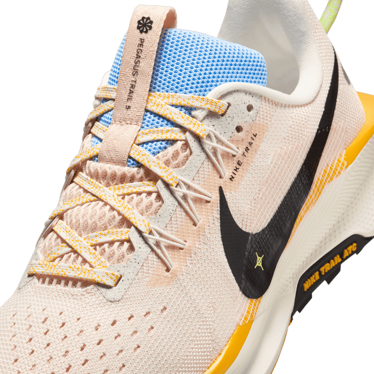 Nike Pegasus Trail 5 Trail Angle 4