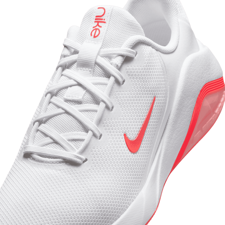 Nike Bella 7 Workout Angle 4