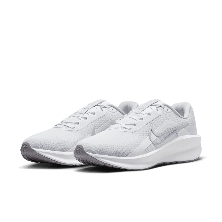Nike Downshifter 13 Road Angle 2