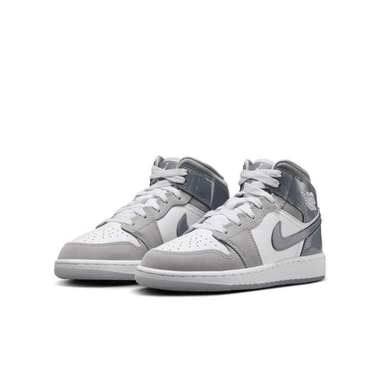 Air Jordan 1 Mid SE in White | HF3193-100 (GS) Angle 2