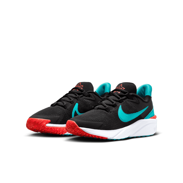 Nike Star Runner 4 Road Angle 2