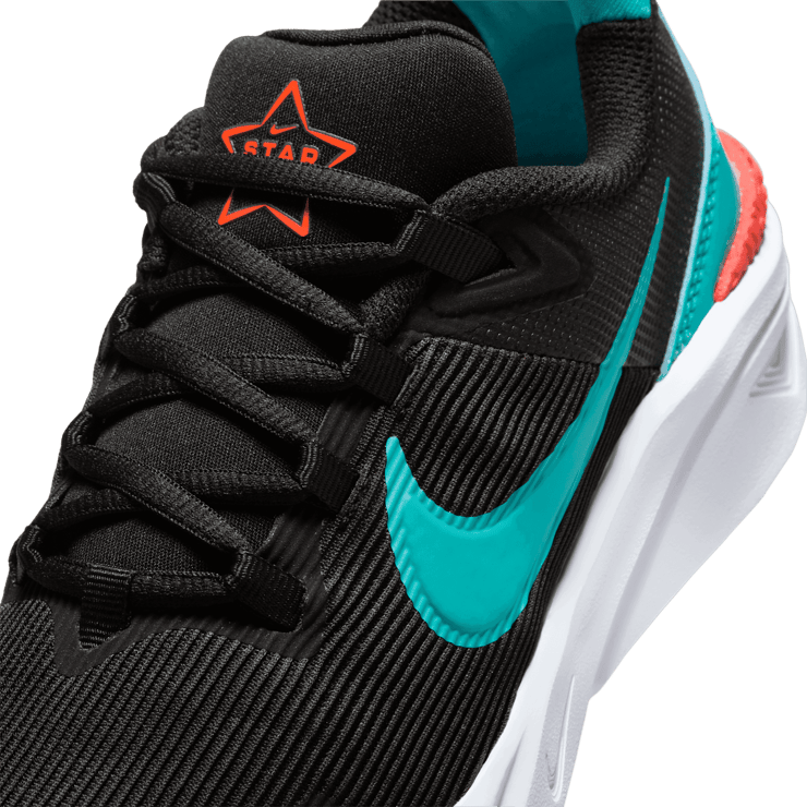 Nike Star Runner 4 Road Angle 4