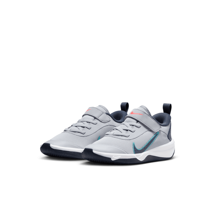 Nike Omni Multi-Court Angle 2