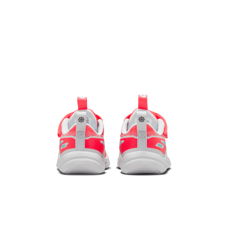 Nike Cosmic Runner Angle 3