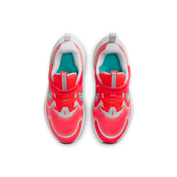 Nike Cosmic Runner Angle 1