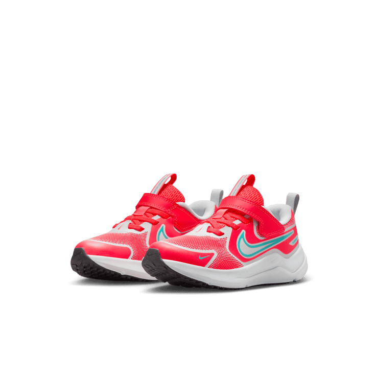 Nike Cosmic Runner Angle 2