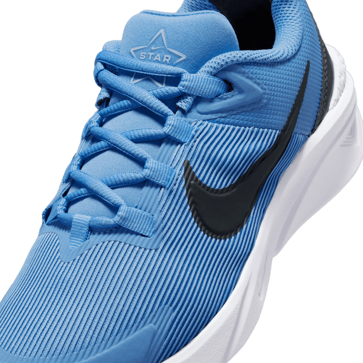 Nike Star Runner 4 Road Angle 4