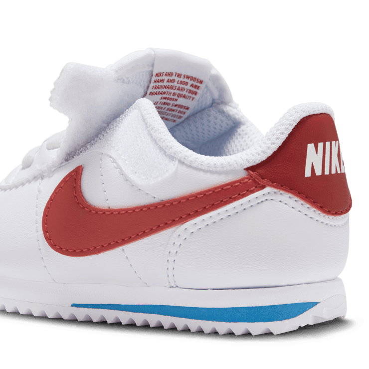 Nike Cortez EasyOn Angle 5