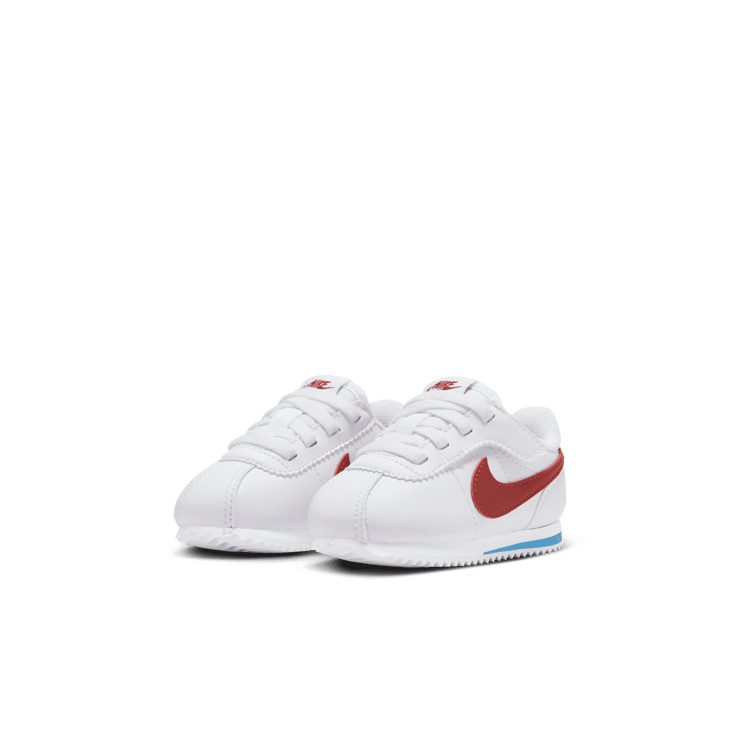 Nike Cortez EasyOn Angle 2