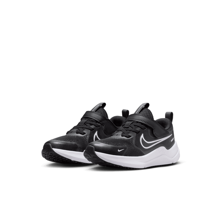 Nike Cosmic Runner Angle 2