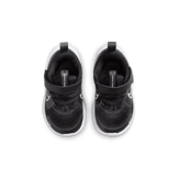 Nike Cosmic Runner Angle 1