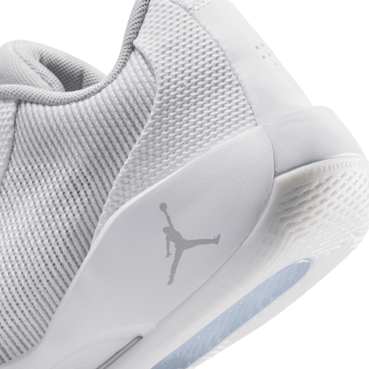 Jordan Luka .77 White Grey Fog (GS) Angle 6